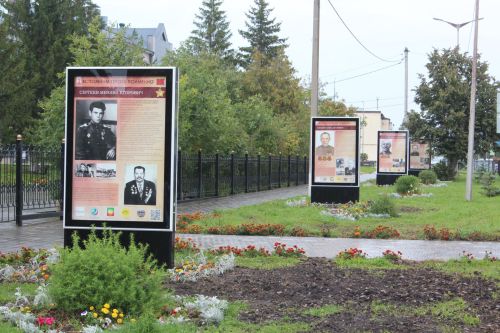 Нурлатцев приглашают на экскурсии по галерее Героев