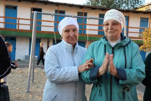 В Нурлате продолжаются праздники на обновленных дворовых территориях