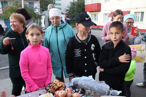 В Нурлате продолжаются праздники на обновленных дворовых территориях