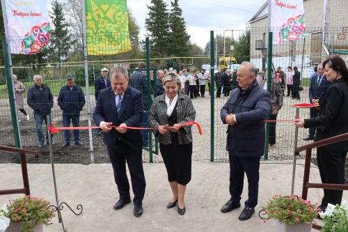 В Нурлатском районе построили здание исполкома сельского поселения
