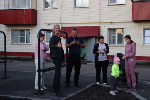 В Нурлате продолжаются праздники на обновленных дворовых территориях