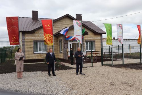 В Нурлатском районе построили здание исполкома сельского поселения