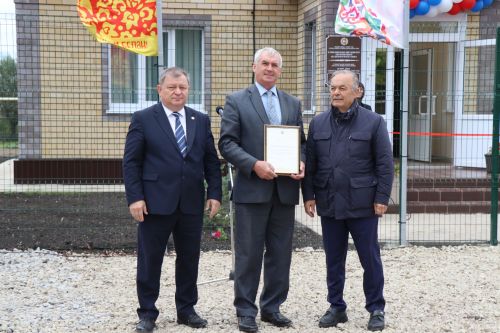 В Нурлатском районе построили здание исполкома сельского поселения