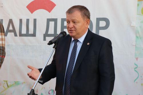 В Нурлате продолжаются праздники на обновленных дворовых территориях