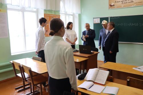 Экзам Губайдуллин посетил Нурлат с рабочим визитом