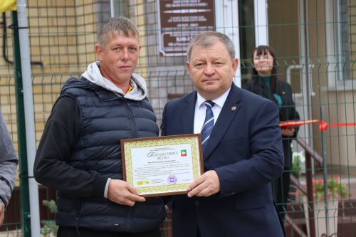 В Нурлатском районе построили здание исполкома сельского поселения