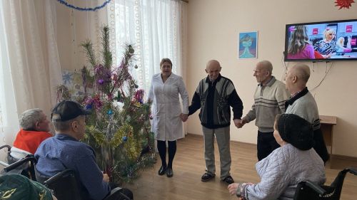 Год Лошади в доме-интернате начался с викторины и хоровода