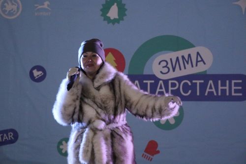 Встречая год Огненной Лошади: нурлатцы собрались на праздник в центре города