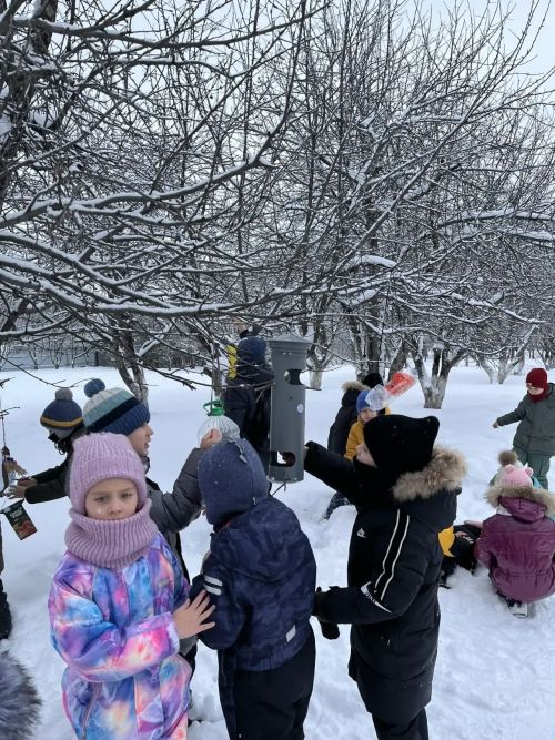 Юные «Эколята» Нурлата открыли птичьи столовые