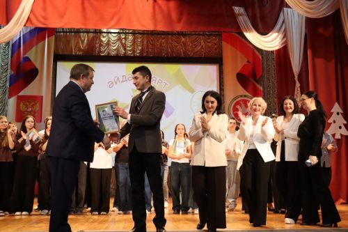 В Нурлате прошел отборочный тур межрегиональной татарской лиги КВН «Әйдә, ШаяРТ»