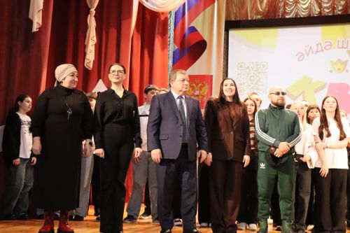В Нурлате прошел отборочный тур межрегиональной татарской лиги КВН «Әйдә, ШаяРТ»