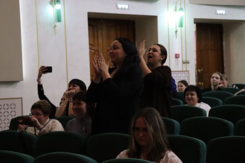 В Нурлате прошел отборочный тур межрегиональной татарской лиги КВН «Әйдә, ШаяРТ»