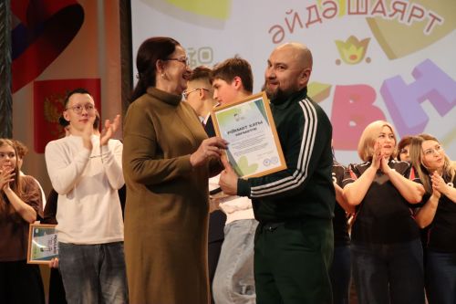 В Нурлате прошел отборочный тур межрегиональной татарской лиги КВН «Әйдә, ШаяРТ»