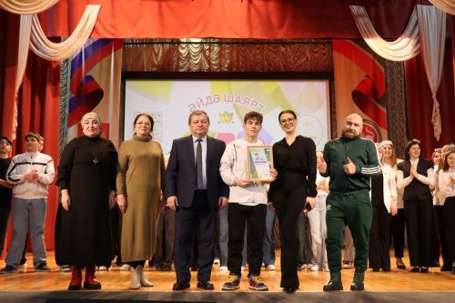 В Нурлате прошел отборочный тур межрегиональной татарской лиги КВН «Әйдә, ШаяРТ»
