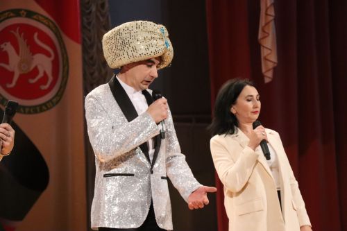 В Нурлате прошел отборочный тур межрегиональной татарской лиги КВН «Әйдә, ШаяРТ»