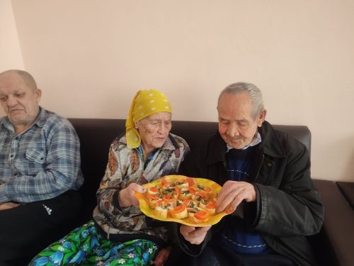 Нурлатские пенсионеры освоили кулинарное искусство бутерброда