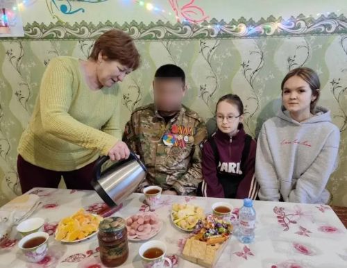 Тепло сельского очага: как жители Вишневой Поляны поддерживают защитников
