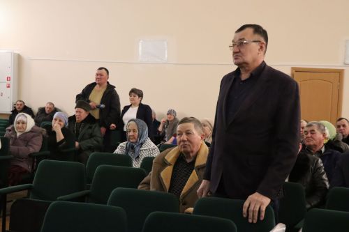 В Бикуловском сельском поселении состоялся сход граждан с участием главы Нурлатского района