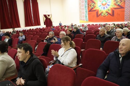 В Нурлате прошел первый сход для горожан