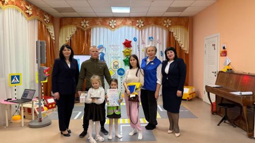 Зимняя дорога не страшна: в нурлатском детском саду «Солнышко» родители и дети учили ПДД вместе