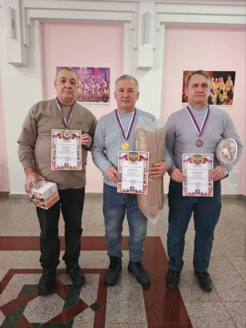 Золото, серебро и бронза: в Нурлатском районе определили лучших шашистов