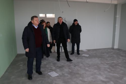 Дамир Ишкинеев на объекте капремонта провел рабочее совещание