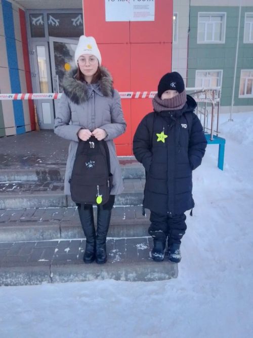 Заметные на дороге: в Мамыковской школе проверили «светлячков» безопасности
