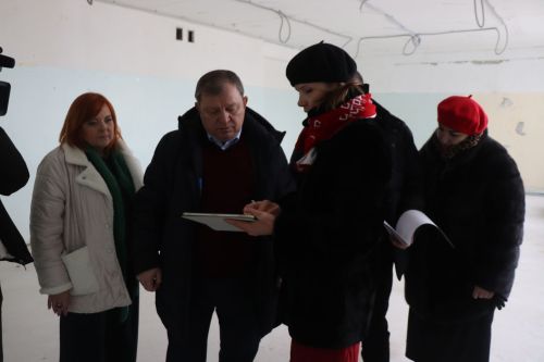 Дамир Ишкинеев на объекте капремонта провел рабочее совещание