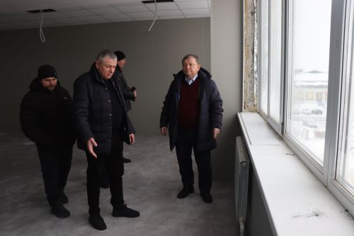 Дамир Ишкинеев на объекте капремонта провел рабочее совещание