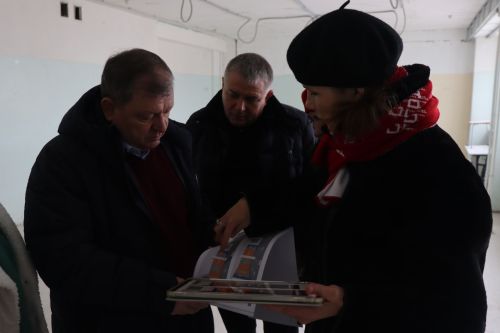 Дамир Ишкинеев на объекте капремонта провел рабочее совещание
