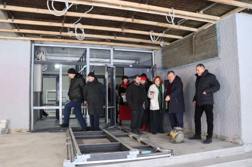 Дамир Ишкинеев на объекте капремонта провел рабочее совещание