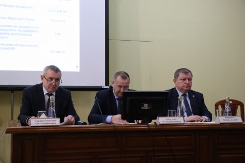 В Нурлате прошло собрание граждан микрорайона «Центральный» по вопросам благоустройства и развития