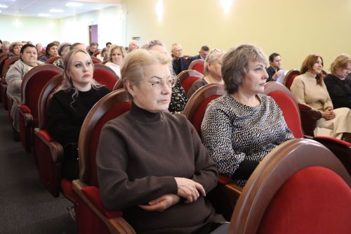 В Нурлате прошло собрание граждан микрорайона «Центральный» по вопросам благоустройства и развития