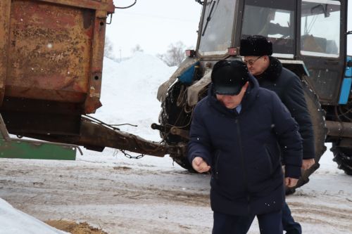 Глава Нурлатского района оценил уникальный опыт «Агрофирмы 15» по хранению сои