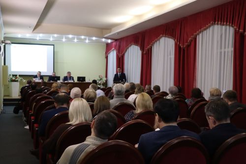 В Нурлате прошло собрание граждан микрорайона «Центральный» по вопросам благоустройства и развития