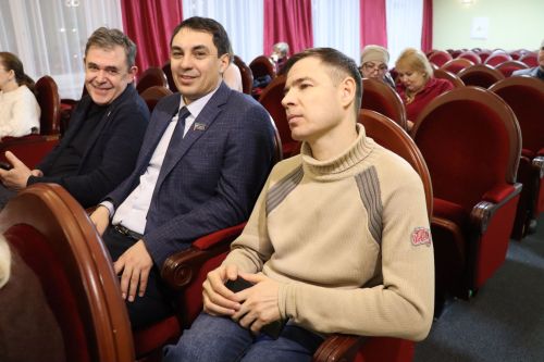 В Нурлате прошло собрание граждан микрорайона «Центральный» по вопросам благоустройства и развития