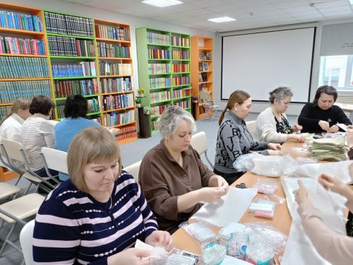 В Нурлате отправили бойцам 230 комплектов «сухого душа»