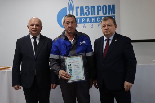 Дамир Ишкинеев провел встречу с трудовым коллективом «Нурлатгаза»