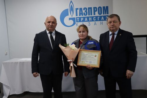 Дамир Ишкинеев провел встречу с трудовым коллективом «Нурлатгаза»