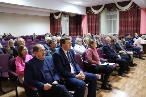 В Нурлатской гимназии прошел сход граждан
