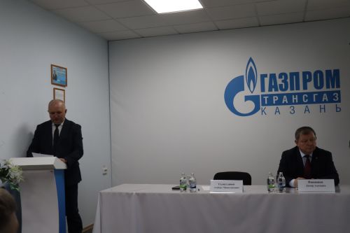 Дамир Ишкинеев провел встречу с трудовым коллективом «Нурлатгаза»