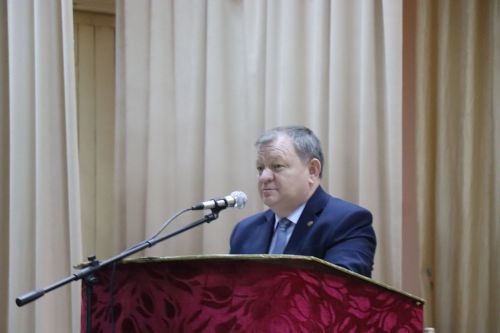 Новое доильное оборудование в помощь семье: на сходе в Кульбаево-Марасе вручили сертификат