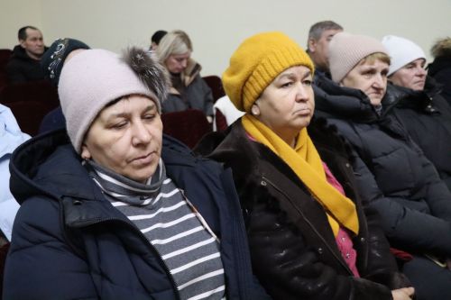 Отремонтированные скверы и новые дороги: чем живет Амзинское сельское поселение