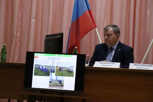 Отремонтированные скверы и новые дороги: чем живет Амзинское сельское поселение