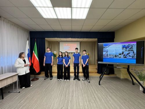 Школьники Нурлатского района узнали секреты аграрных профессий от студентов-практиков