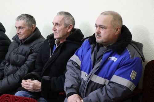 Отремонтированные скверы и новые дороги: чем живет Амзинское сельское поселение