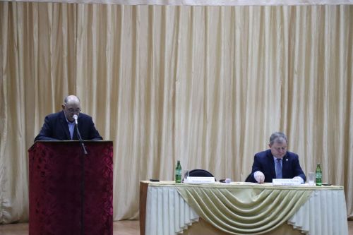 Новое доильное оборудование в помощь семье: на сходе в Кульбаево-Марасе вручили сертификат