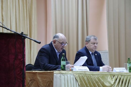 Новое доильное оборудование в помощь семье: на сходе в Кульбаево-Марасе вручили сертификат