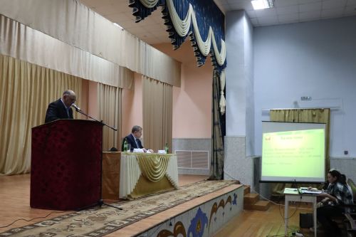 Новое доильное оборудование в помощь семье: на сходе в Кульбаево-Марасе вручили сертификат