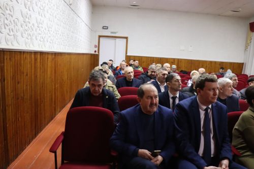 Жители четырех микрорайонов города Нурлат обсудили важные вопросы